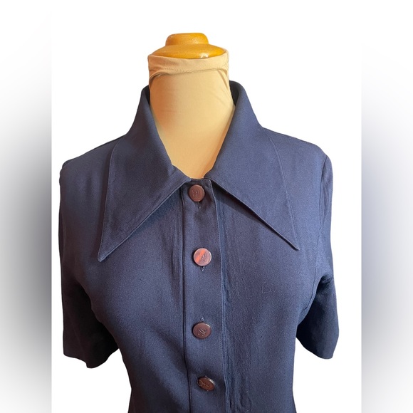 Vintage Karl Lagerfeld made in France size 40 navy blouse. Very good condition - Picture 2 of 12